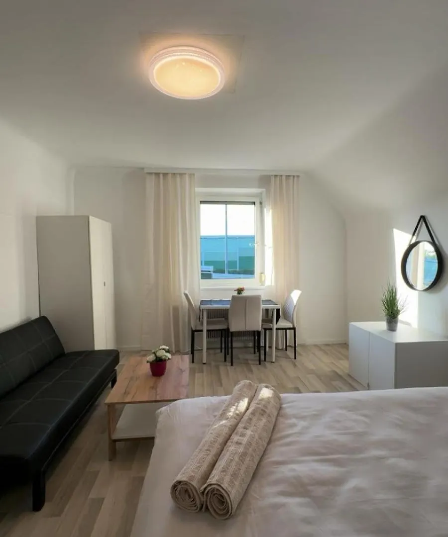 Spacious 6Br Shared Villa With Garden Near Danube For 16 Guests Vienna Apartment