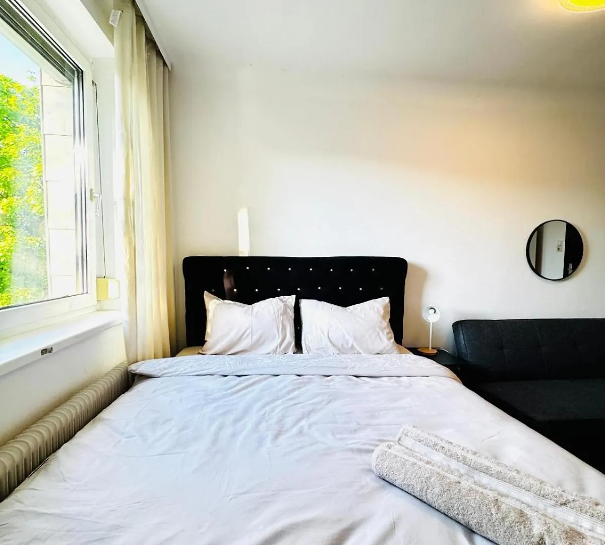 Spacious 6Br Shared Villa With Garden Near Danube For 16 Guests Vienna Austria