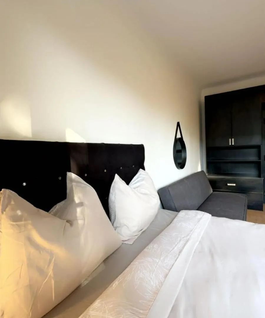 Spacious 6Br Shared Villa With Garden Near Danube For 16 Guests Vienna 0*,