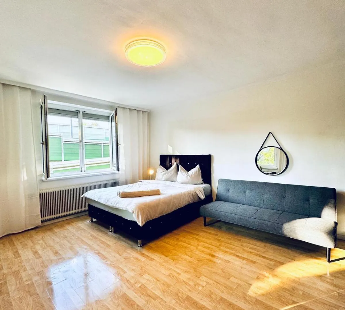 Spacious 6Br Shared Villa With Garden Near Danube For 16 Guests Vienna Austria