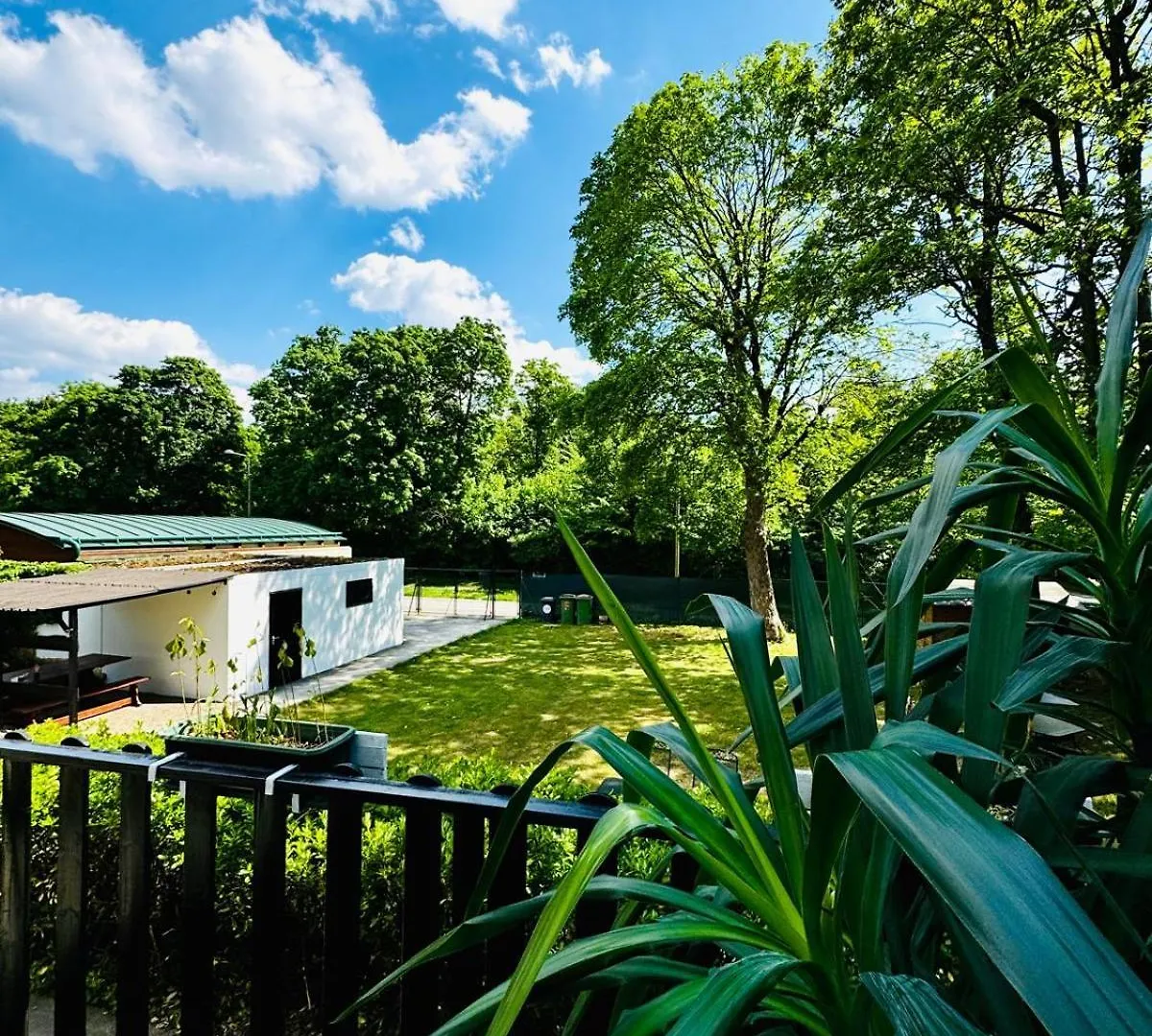 Spacious 6Br Shared Villa With Garden Near Danube For 16 Guests Vienna