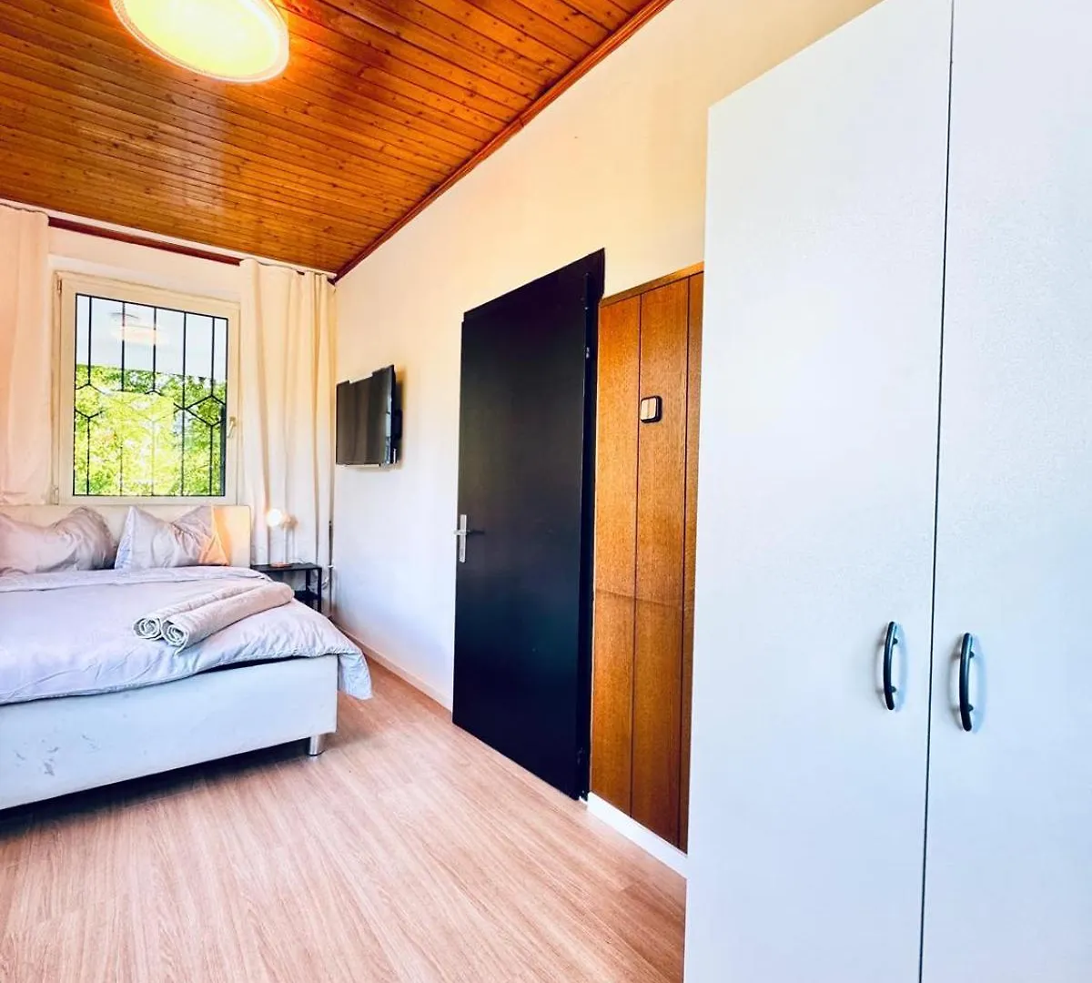 Spacious 6Br Shared Villa With Garden Near Danube For 16 Guests Vienna Apartment