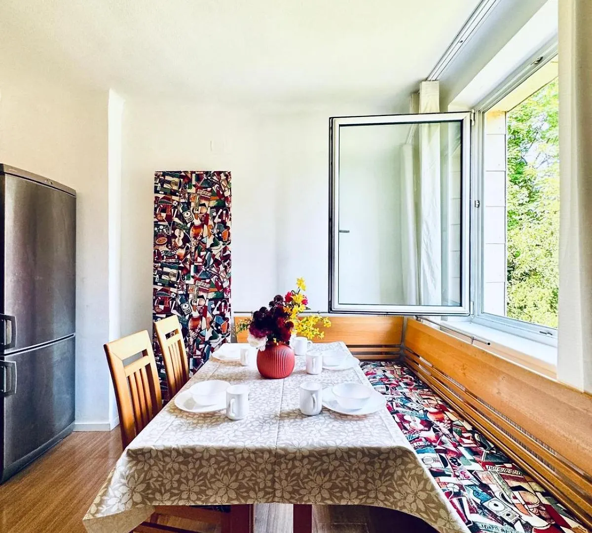 Spacious 6Br Shared Villa With Garden Near Danube For 16 Guests Vienna Austria