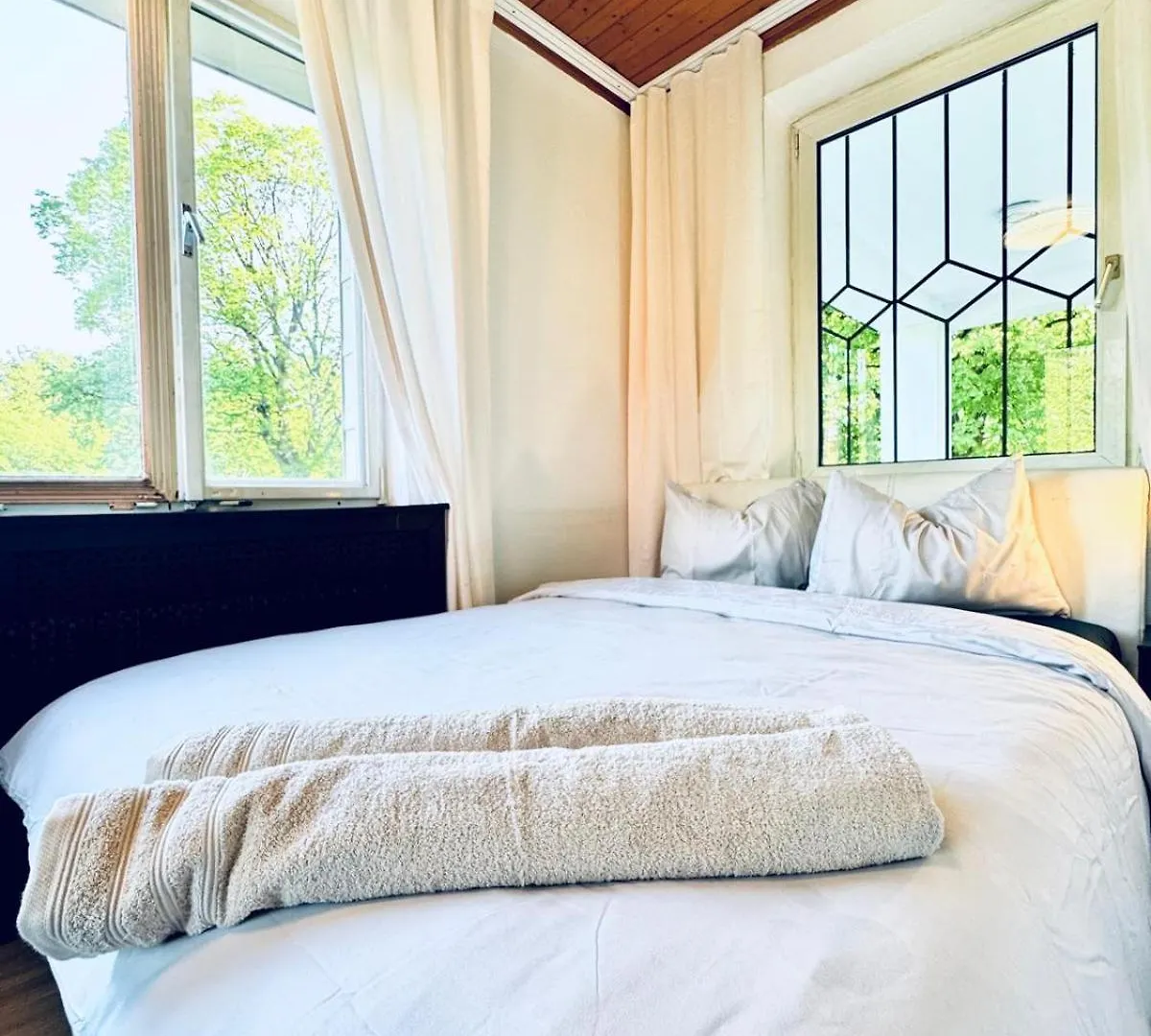 Spacious 6Br Shared Villa With Garden Near Danube For 16 Guests Vienna Apartment