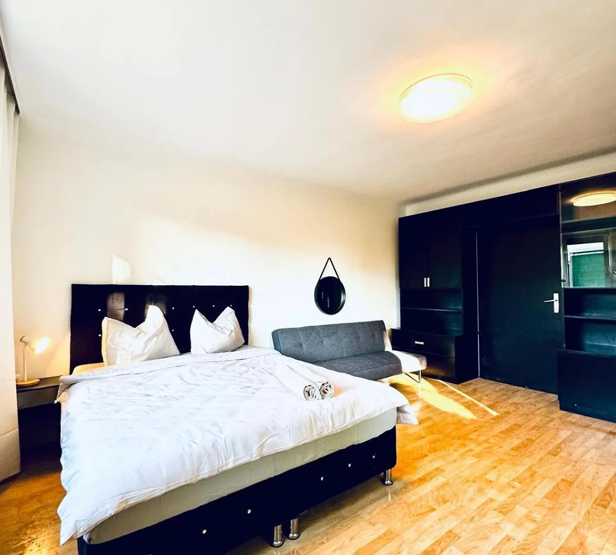 Spacious 6Br Shared Villa With Garden Near Danube For 16 Guests Vienna